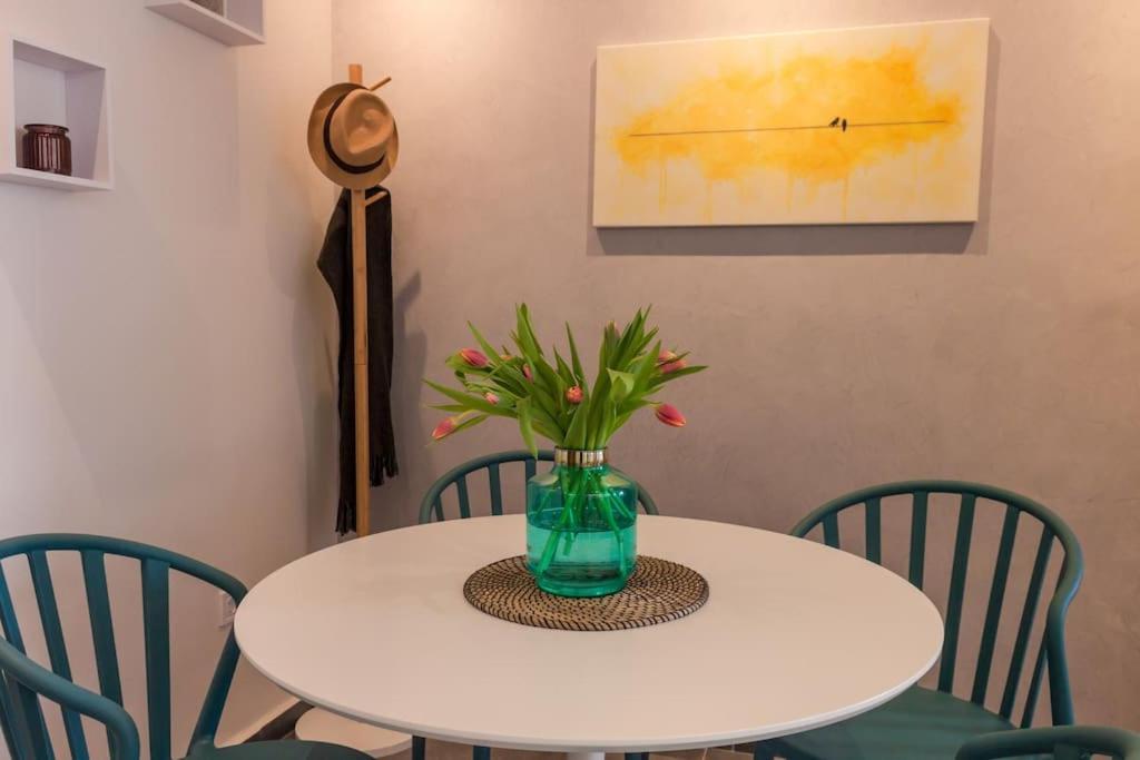 Deluxe Urban 2Br Apt By Nat. Archaelogical Museum Athene Buitenkant foto